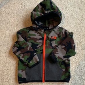 The North Face Camo ZIP up fleece